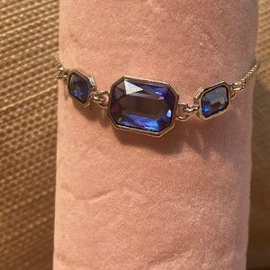 Blue  beaded sparkly bracelet